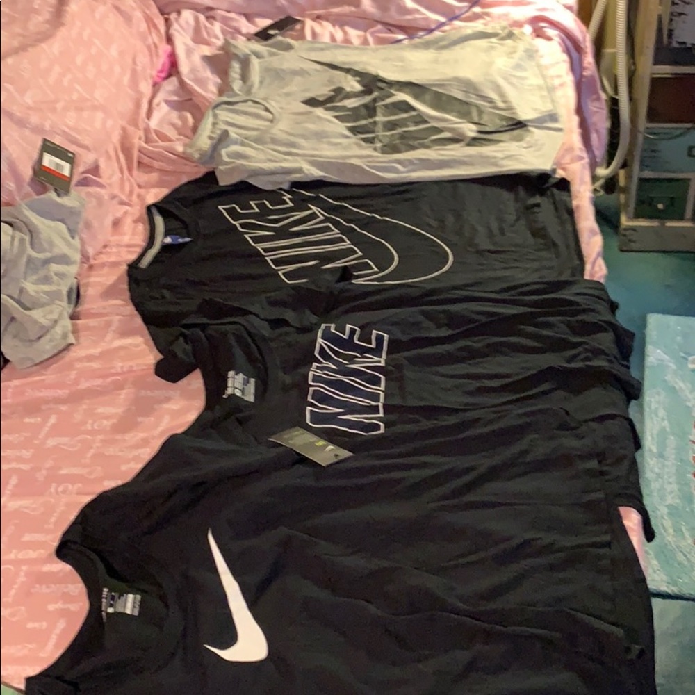 Nike women’s workout tops new
